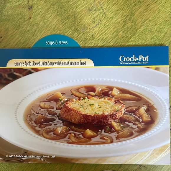 CROCK POT RECIPES + TIN - Picture 6 of 9